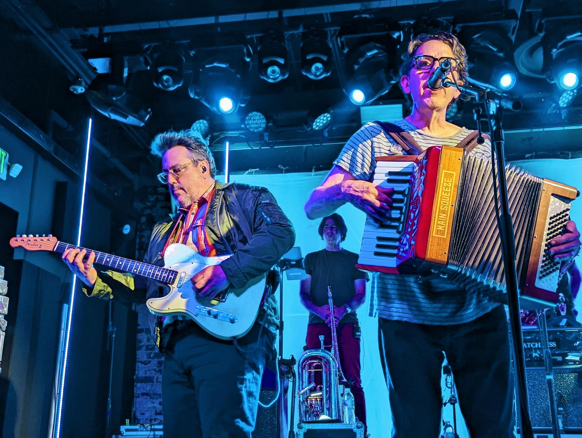they might be giants tour history