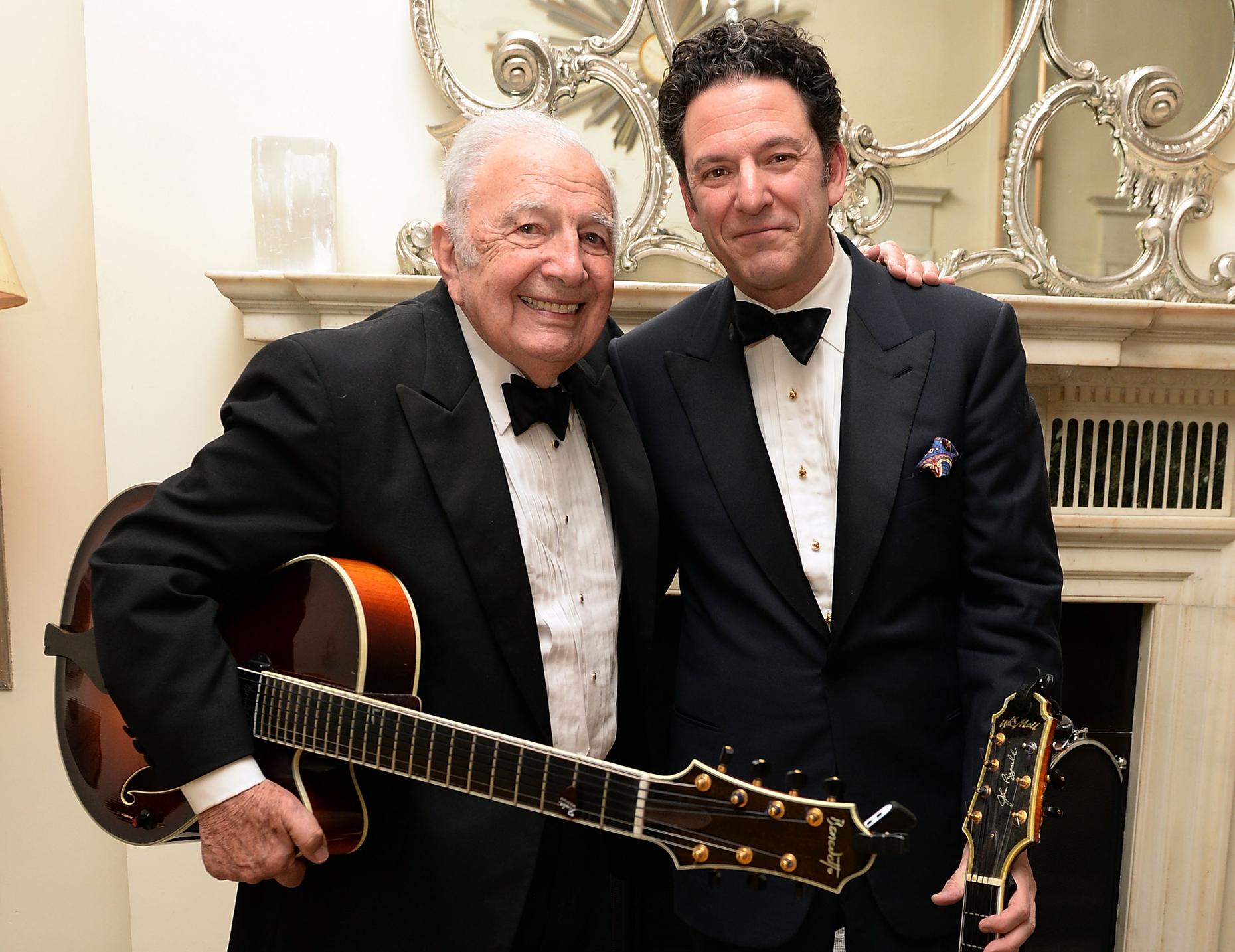 Celebrate Father's Day with Radio Deluxe Radio Deluxe with John