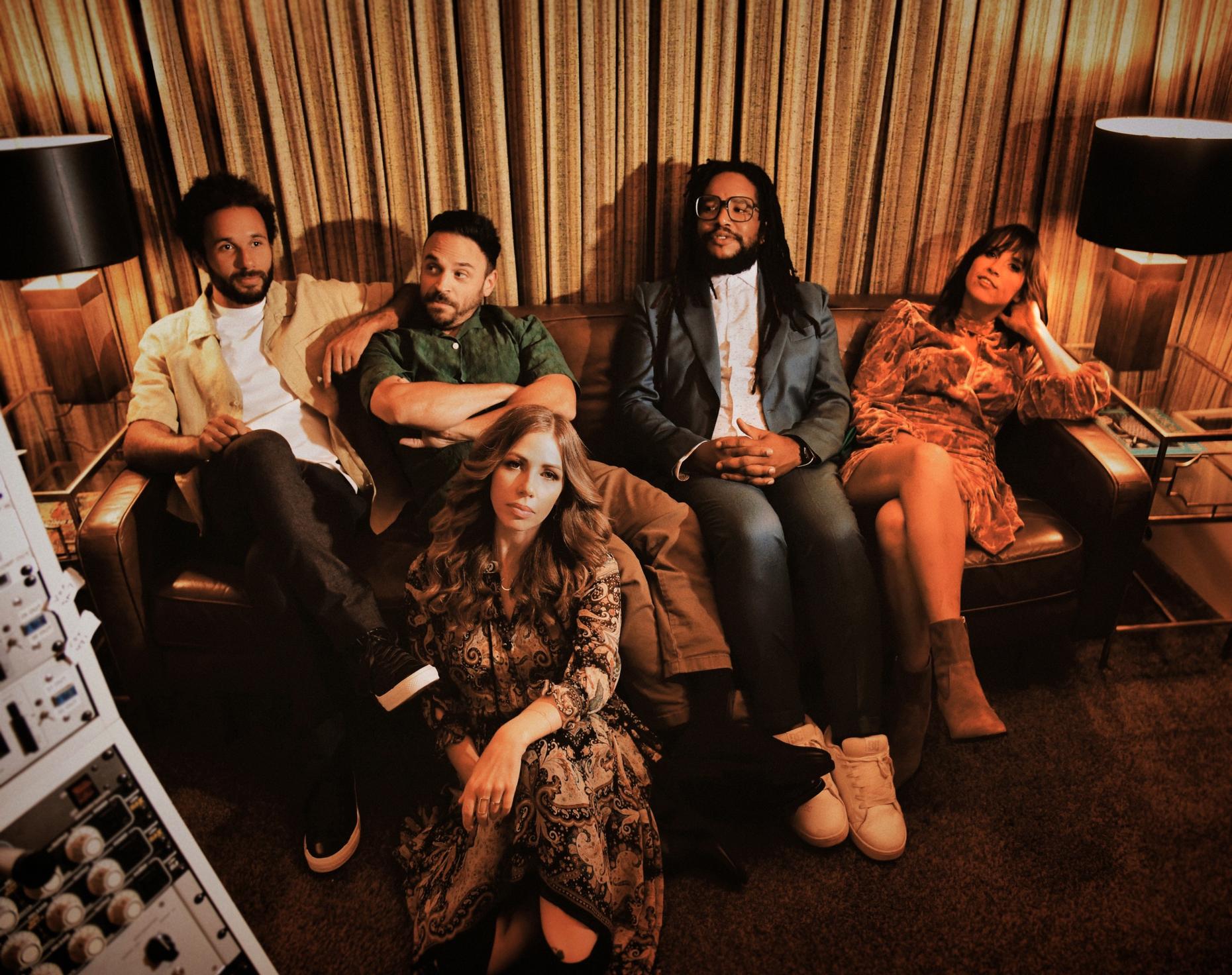 Lake Street Dive Perform Live All Of It Wnyc