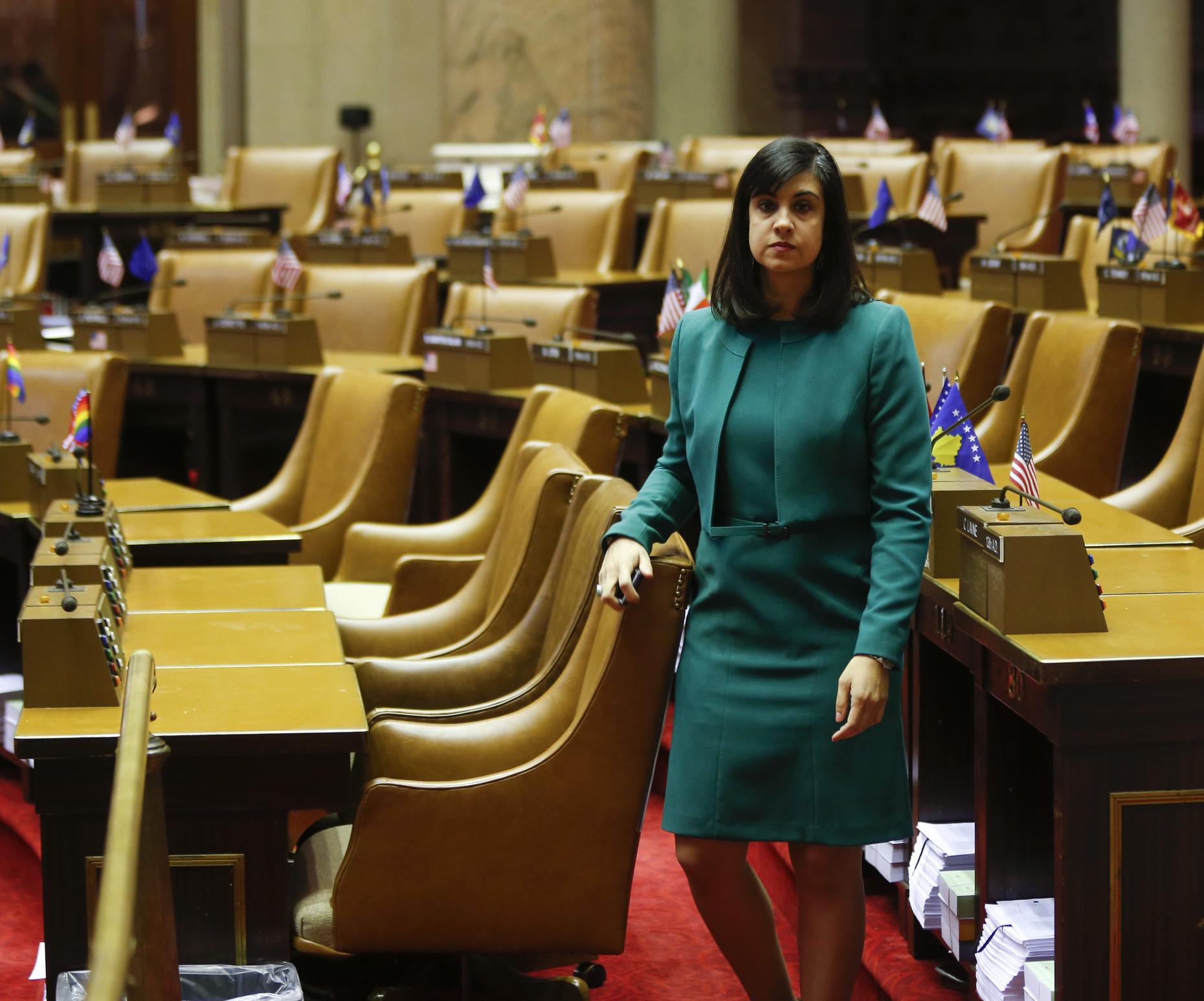 Nicole Malliotakis Net Worth - ou1fenj