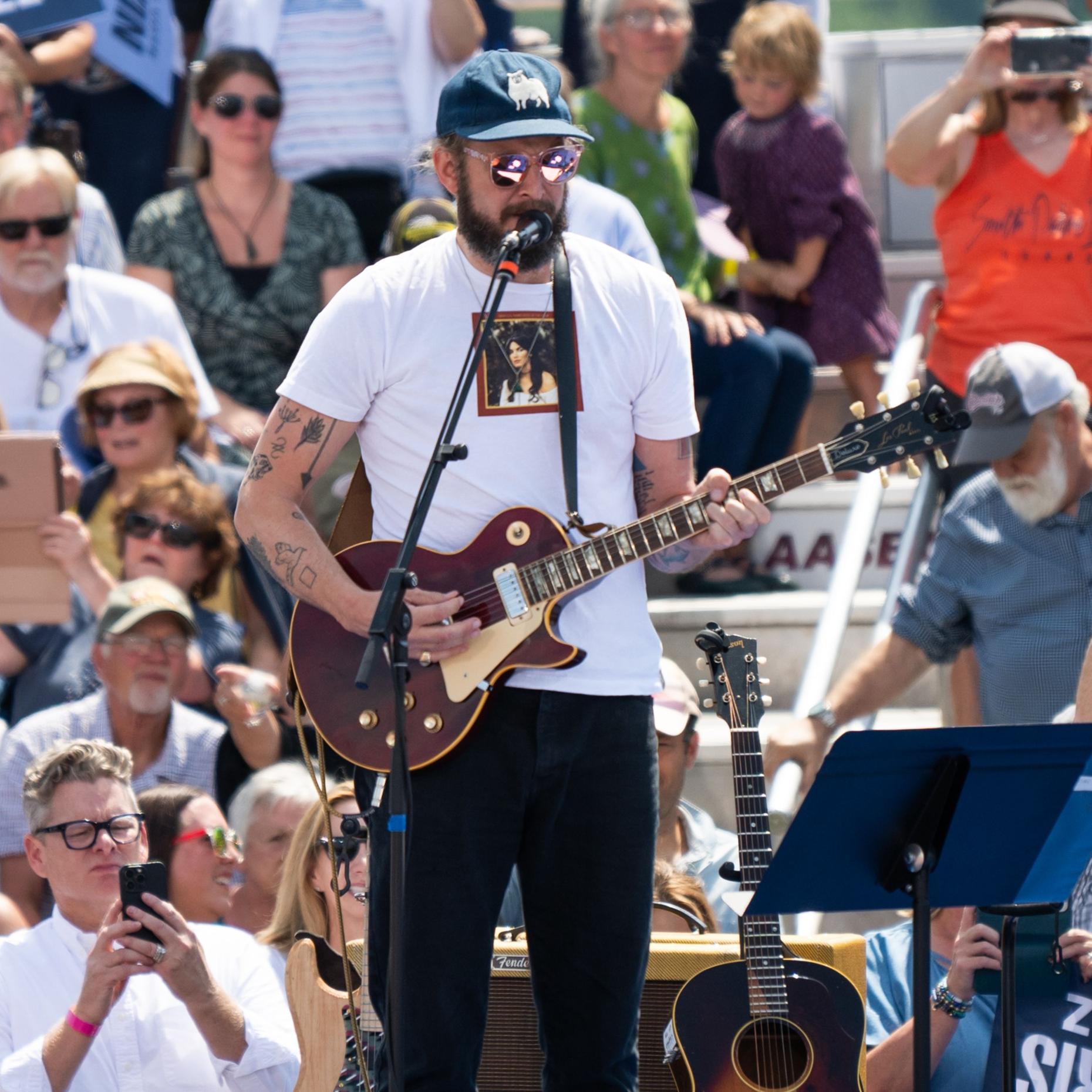 Bon Iver on “SABLE,” His First New Record in Five Years | The New