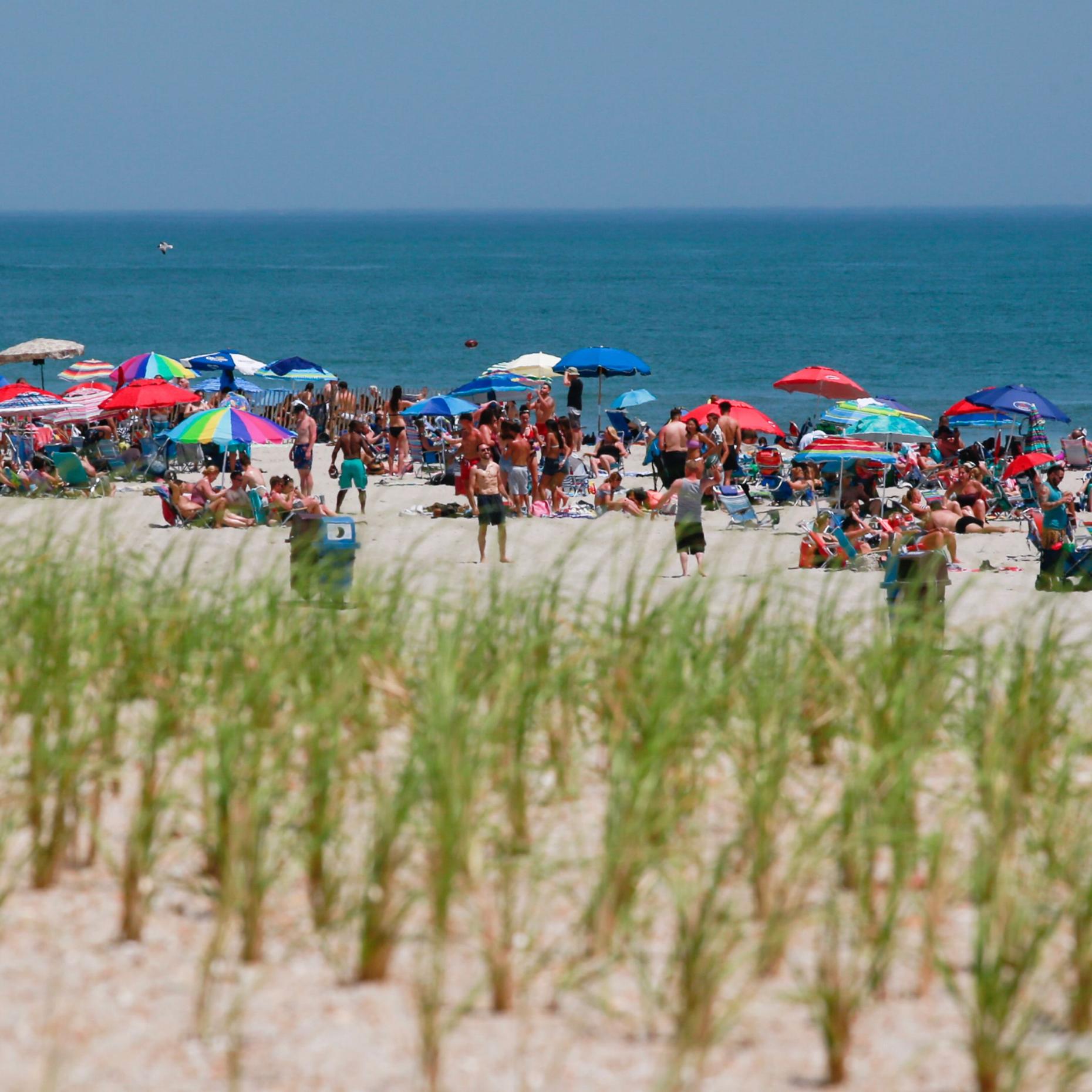 How to Navigate Beach Etiquette this Summer | All Of It with