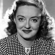 Studio portrait of Bette Davis (1940)