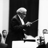 Coleridge-Taylor Perkinson conducting the Center for Black Music Research’s New Black Music Repertory Ensemble in 2002.