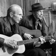 Dave and Phil Alvin