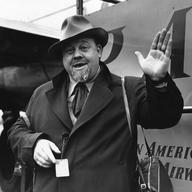 Burl Ives (1909 - 1995) folk singer and actor. Original Publication: People Disc - HF0556 (Photo by Keystone/Getty Images)