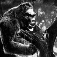 Publicity photo of American actress Fay Wray promoting the 1933 feature film 'King Kong.'