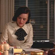 Peggy Listens to WQXR on 'Mad Men'