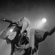 Rakim performing in Hamburg, Germany, June 3, 1998