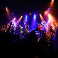 Red Baraat, Live