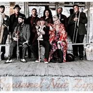 Squirrel Nut Zippers