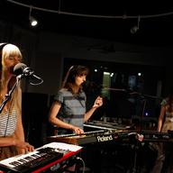 Au Revoir Simone performs in the Soundcheck studio.
