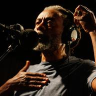 Bobby McFerrin performs in the Soundcheck studio.