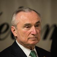  New York Police Department (NYPD) Commissioner Bill Bratton speaks to NYPD officers of the 25th Precinct, 3rd Platoon during their roll call on February 27, 2014 in New York City.