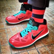 LeBron 9 Low 'Liverpool' sneakers