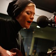 Trixie Whitley performs in the Soundcheck studio.