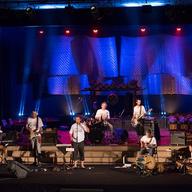 Balungan, a multi-national collective formed by French drummer Guigou Chenevier (Etron Fou Leloublan)