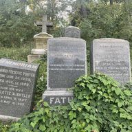  About 600,000 bodies are buried in Green-Wood Cemetery. During Hurricane Sandy, more than 100 stones were knocked over. Some graves flooded. Photo taken Oct. 19, 2022.