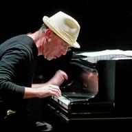 Wayne Horvitz 