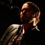 Silversun Pickups' Brian Aubert performs live in the Soundcheck studio.