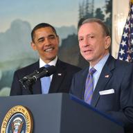 WASHINGTON - APRIL 29: U.S. Sen. Arlen Specter (D-PA)(R) and U.S. President Barack Obama 