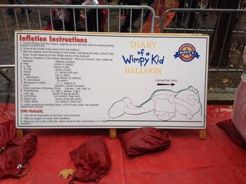 Inflation instructions for the parade's balloons