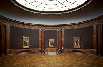 Installation view of "Piero della Francesca in America," at the Frick Collection. Installation view of "Piero della Francesca in America," at the Frick Collection.