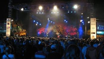 Hurricane Katrina benefit concert organized in Prague, Czech Republic