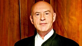 Christoph Eschenbach frequently wears a Nehru jacket when he conducts
