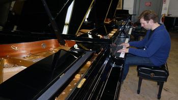 Leif Ove Andsnes rehearsing at Steinway Hall in Manhattan.