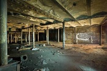 Abandoned subway at E 18th Street in Manhattan. 