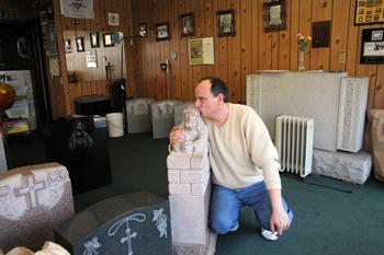 Jerry Ragusa playing around at Grande Monuments.