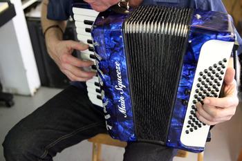 Niche Market | Accordions | WNYC News | WNYC