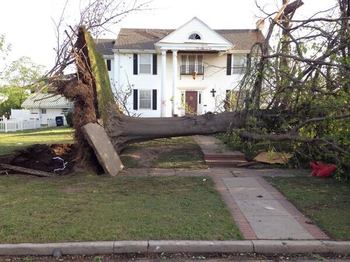 A photo of the destruction in Baxter Springs, KS.