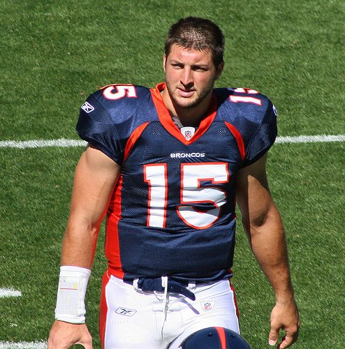 Broncos trade Tim Tebow to the N.Y. Jets