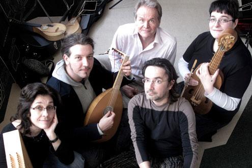 Listen Alla Francesca Performs French Medieval Holiday Music Live