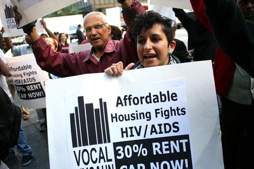 https://media.wnyc.org/i/500/333/c/80/photologue/photos/hiv_aids-protest.jpg