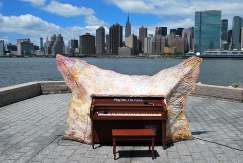 pianos-ready-for-play-at-a-park-near-you-wqxr-news-wqxr