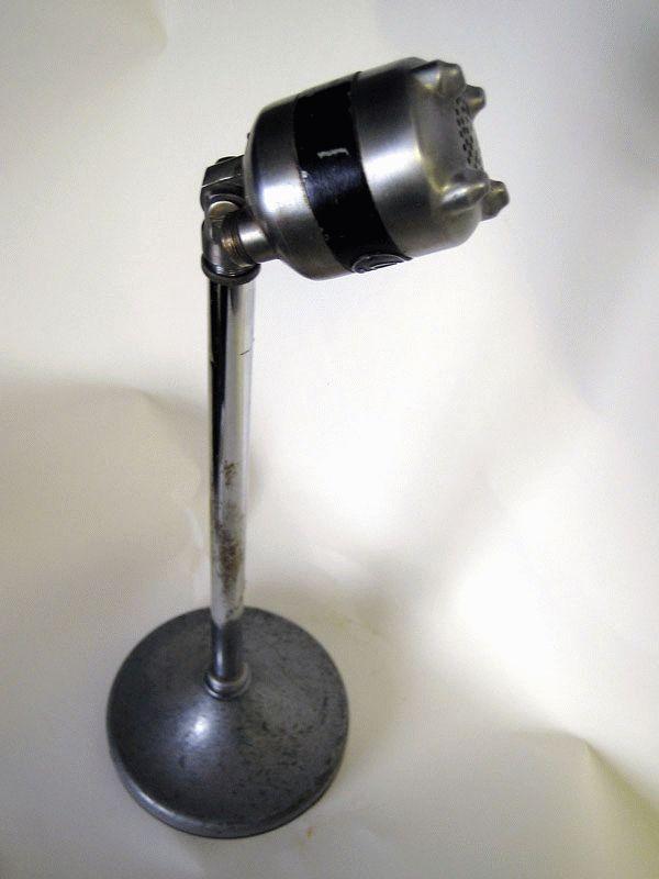 WNYC American D4T Dynamic 'Harp' Microphone