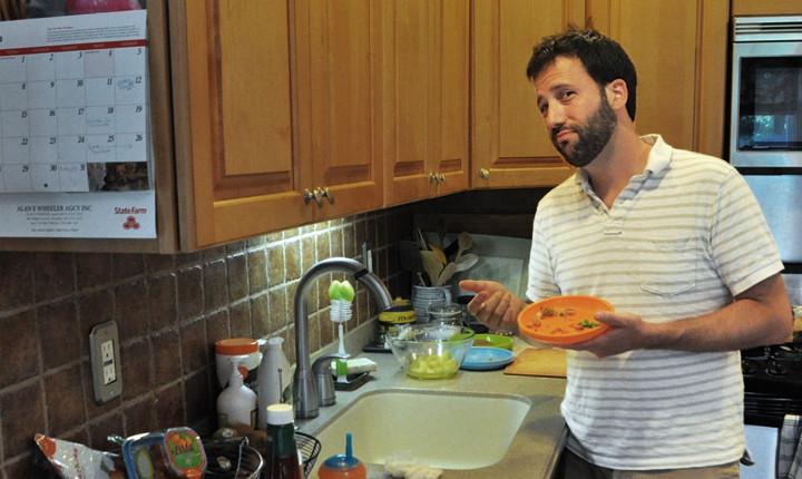 Why Every Dad Must Master Eating Over the Sink
