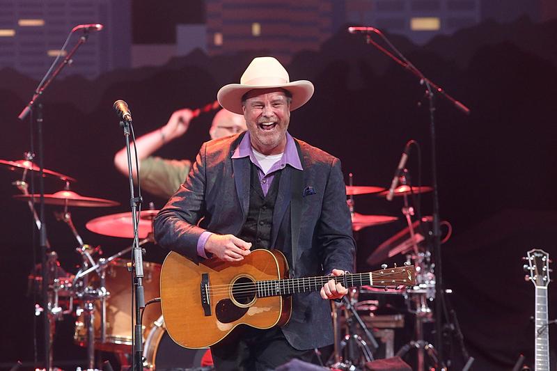 Group Sex Party Nashville - Robert Earl Keen Quit Nashville and Stayed Married | Death ...