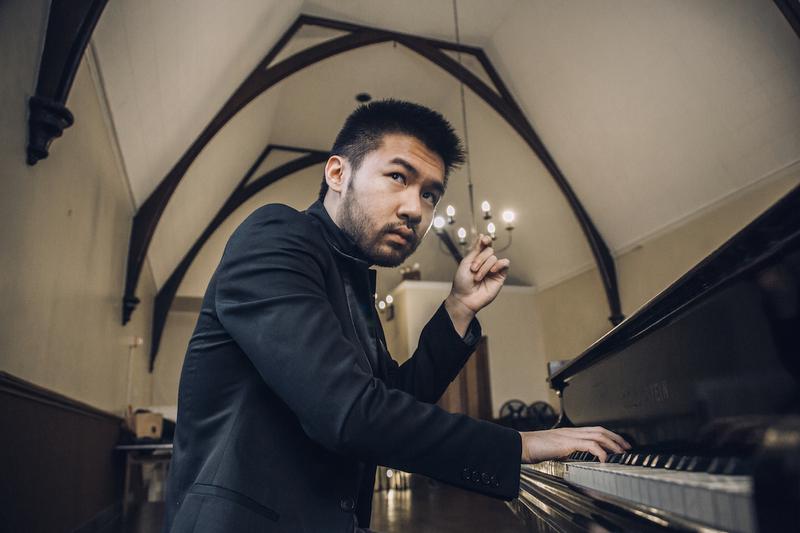 Pianist Conrad Tao