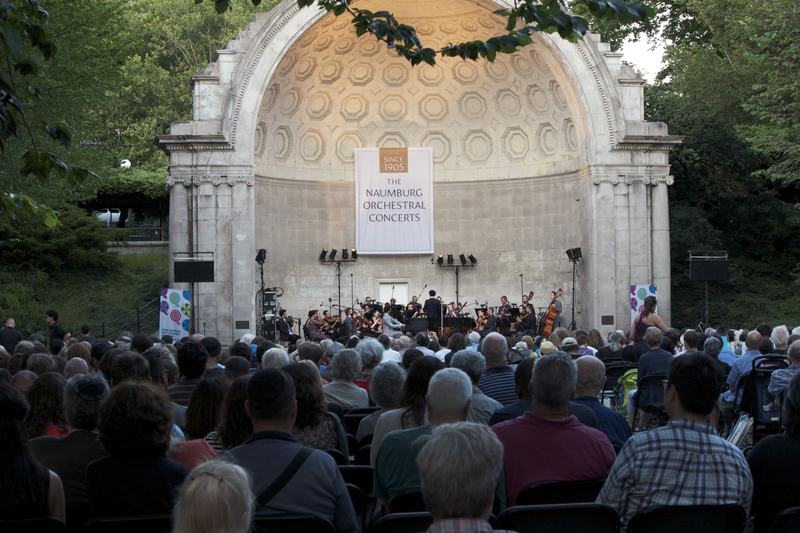 A packed crowd at the Naumburg Bandshell.