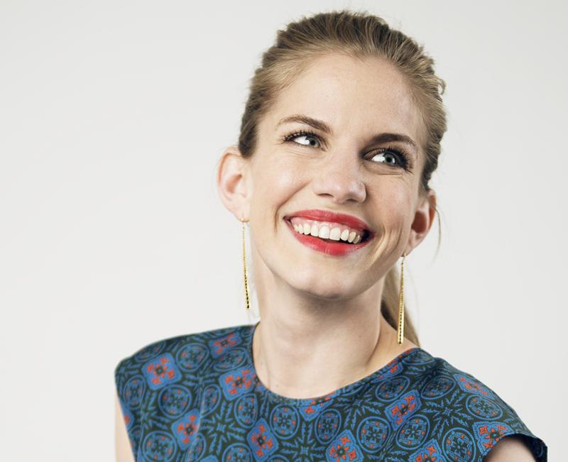 Next photo of Anna Chlumsky