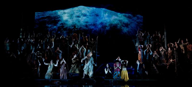 A new production of Bizet's "Les pêcheurs de perles" opens on December 31, 2015 at the Met.