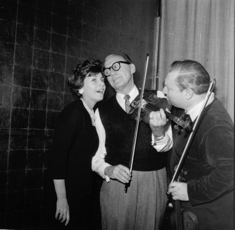 Roberta Peters, Jack Benny and concert violinist Isaac Stern at rehearsal for a benefit appearence in 1961