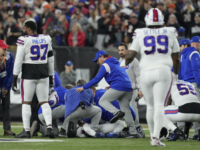 Bills' Josh Allen first comments after Damar Hamlin situation