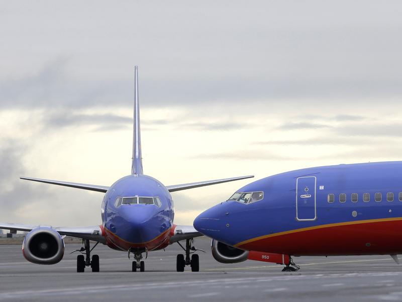 Southwest Jet Loses Some Cabin Pressure During Flight Lands At