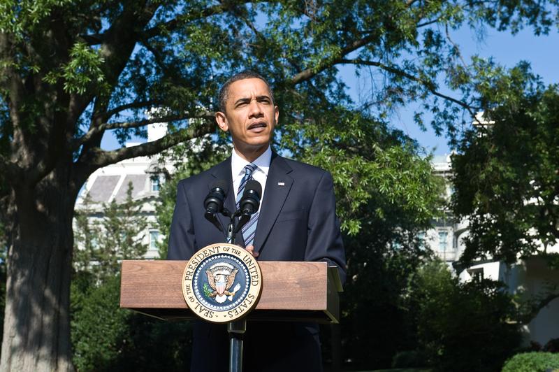President Barack Obama delivers a statement on financial reform before deparrting the G8 and G20 summits in Toronto at the White House in Washington,DC on June 25, 2010.