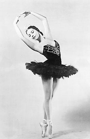 Cuban Ballerina Alicia Alonso, 1955